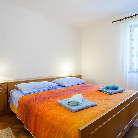 Nenad Apartment *