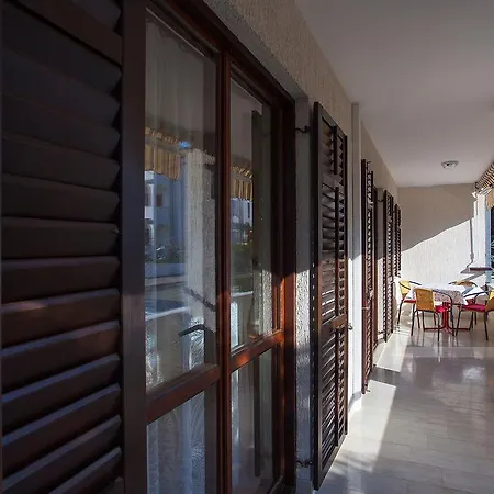 Nenad Apartment *
